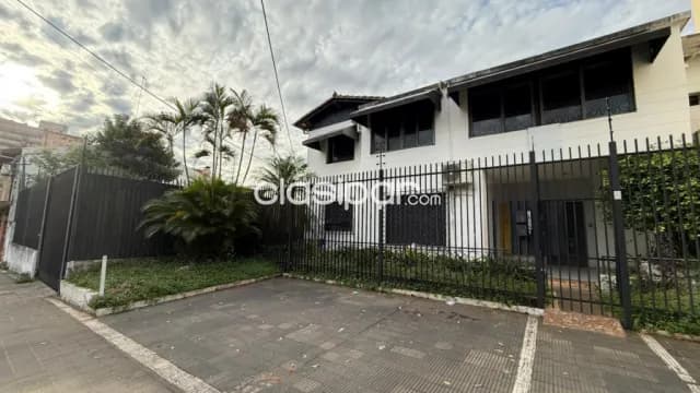 Bº ciudad nueva: Importante propiedad comercial p/ empresas, oficinas, estacionaminetos, foto 3