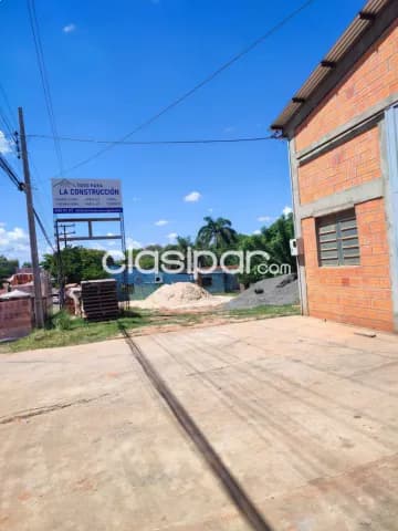 EN VENTA: Propiedad en Itacurubí (Casa + Tinglado) - IDEAL PARA NEGOCIO + VIVIENDA — foto 3