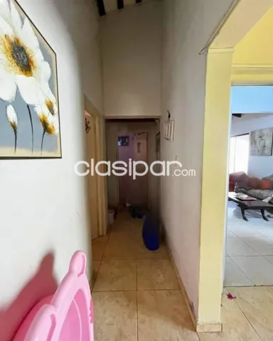 Casa en venta con locales comerciales en mburucuyá, foto 2