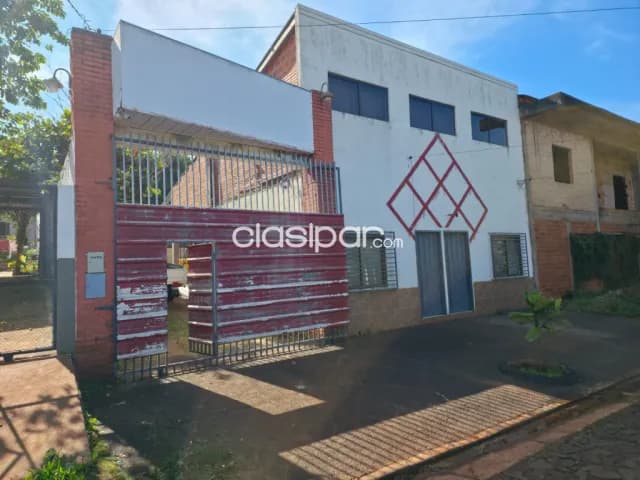 Casa en el barrio san pedro de Encarnación: 4 habitaciones y 4 baños, foto 2
