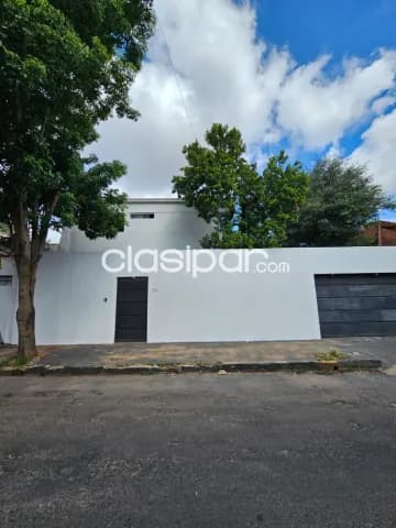 Casa de 3 dormitorios en Barrio Pinoza de Asuncion zona Colegio Cervantes, foto 2