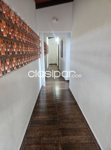 Departamento de 2 dormitorios en barrio Virgen del Rosario de San Lorenzo zona Cua
