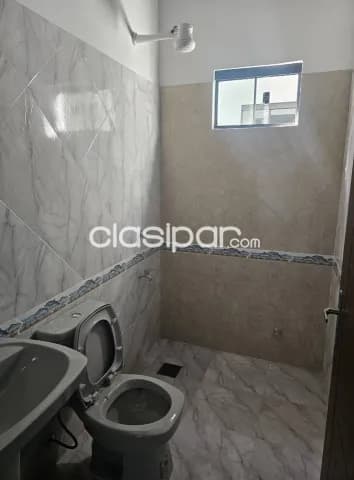 Departamento de 2 dormitorios en barrio Virgen del Rosario de San Lorenzo zona Cua — foto 3