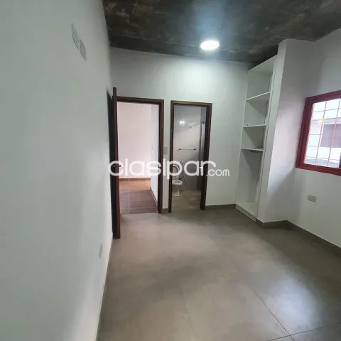 Duplex de 2 dormitorios en condominio de la ciudad de Luque zona Loma Merlo, foto 3