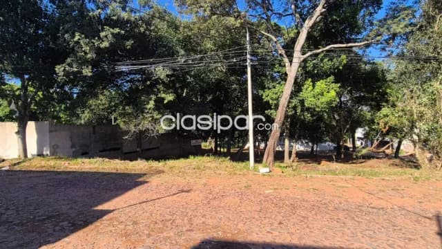 Terreno de 380 m2 en altos del golf – zona yacht Lambaré cod v0349 — foto 5