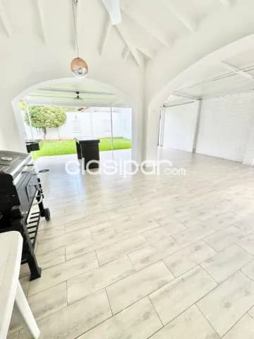 En Alquiler Casa en Planta Baja - Los Laureles A508, foto 2