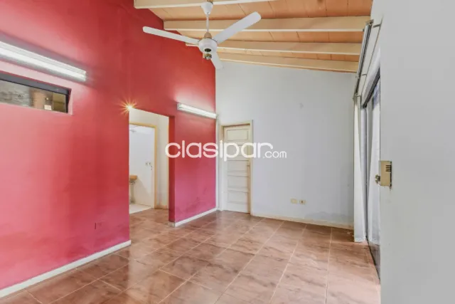 Casa en Zona Molas López, Ideal para oficina o comercio, foto 3