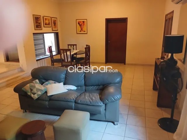 Lujosa residencia de 2 plantas vendo en Lambaré barrio kennedy !!, foto 4