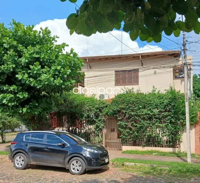 Lujosa residencia de 2 plantas vendo en Lambaré barrio kennedy !!, foto 5