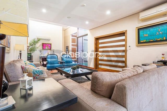 Residencia de lujo en barrio mariscal estigarribia, foto 1