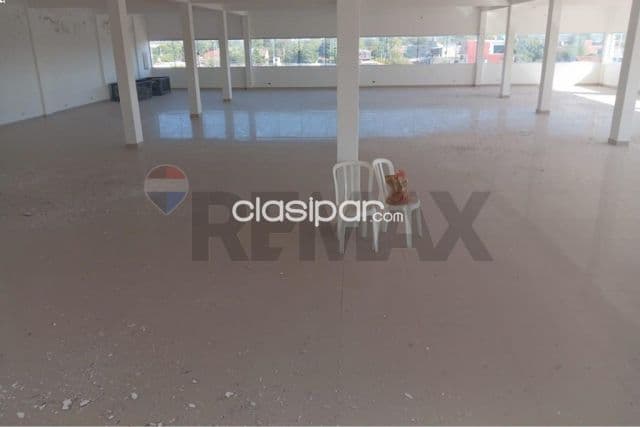 Edificio comercial fucionando 4 pisos en esquina en el corazon de alberdi-ñeembucu, foto 1