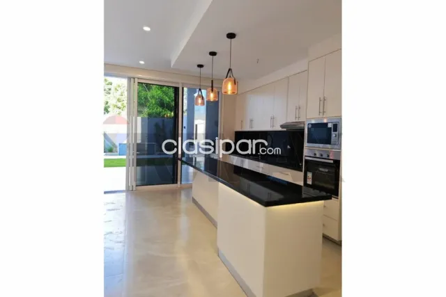 Duplex de lujo en villa aurelia-c/patio,piscina y area de servicio completa,lavadero, foto 3