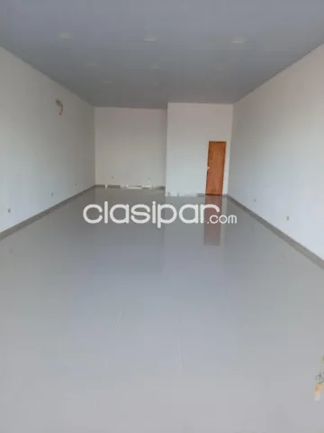 ✨ alquiler de salones comerciales a estrenar sobre madame lynch ✨ 📌 cod 6925 — foto 3