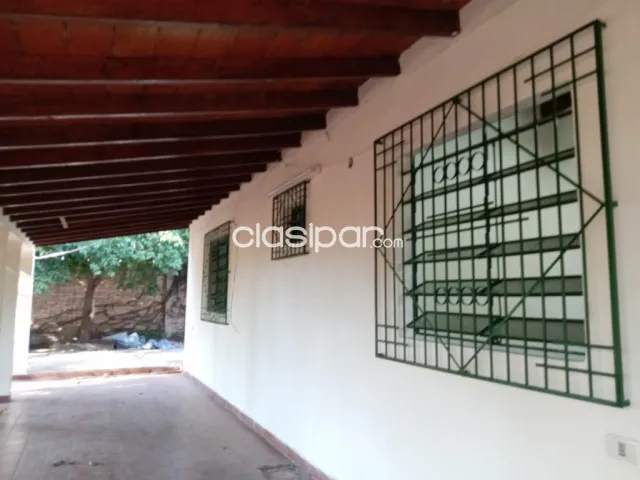 🏡 alquilo casa en esquina en el centro de Villa Elisa 📌 cod 6933, foto 3
