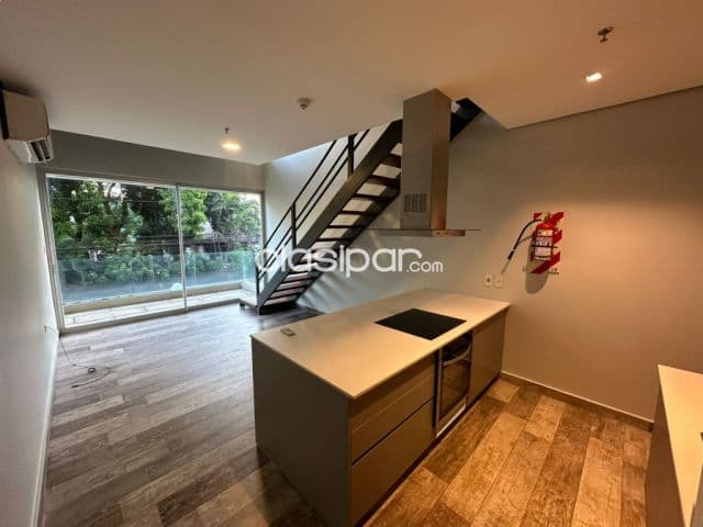 Departamento de 1 dormitorio en 2 plantas + cochera