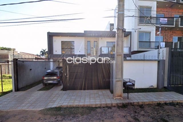 Hermosa casa de 4 dormitorios en Fernando de la Mora zona norte, zona villa olimpia