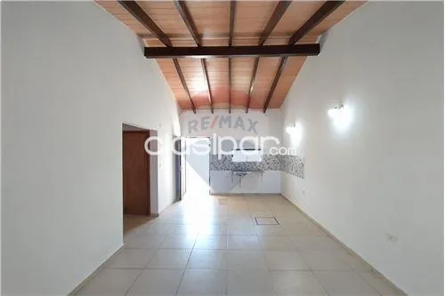 Chalet en Venta en Central San Lorenzo Reducto Córdoba y Santa Clara San Lorenzo B° Redu — foto 3