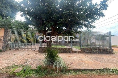 Casa en Venta en Central Ñemby Pa`i Ñu Calle Azahares esquina Los Cedrales