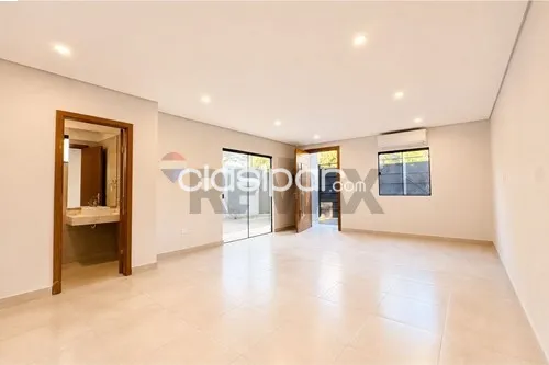 Duplex en Venta en Central Luque, foto 5