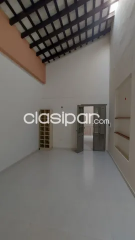 Amplio dpto de 1 dormitorio,zona colon casi palma — foto 5
