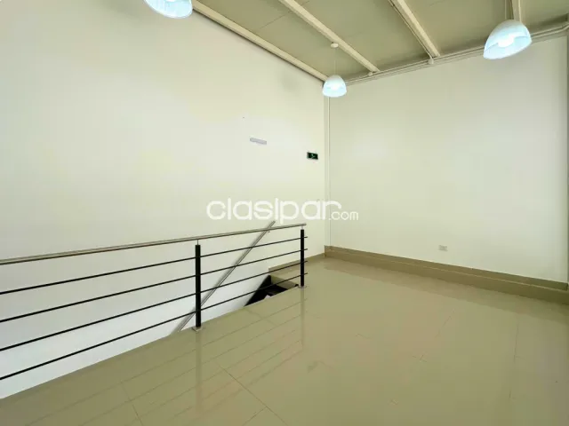 🏢 Salón Comercial zona Cuatro Mojones — foto 4
