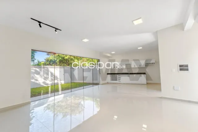 Dúplex a estrenar en Lambaré Zona Yacht — foto 3