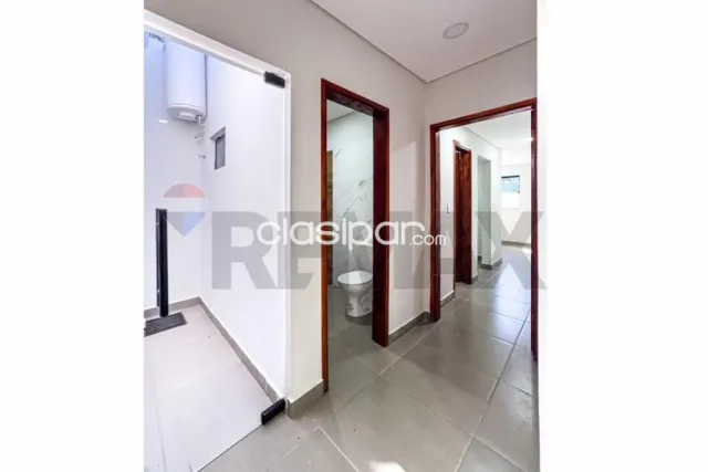 En venta Casa a estrenar en el centro de Lambaré, foto 3