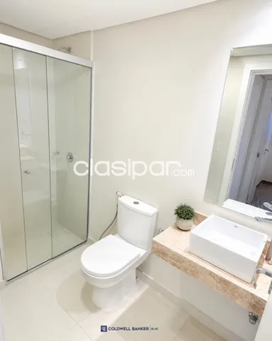 En Alquiler Departamento de 2 dormitorios en Los Laureles Asunción, foto 4