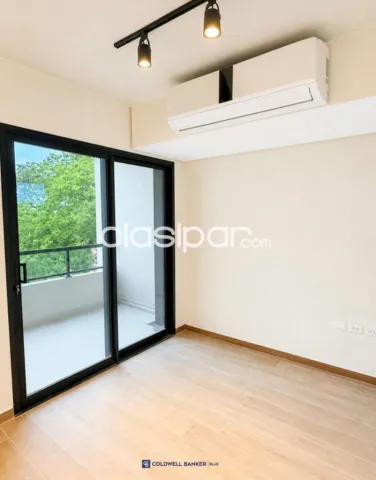 En Alquiler Departamento de 2 dormitorios en Los Laureles Asunción, foto 5