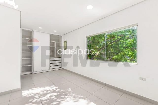 Duplex en Luque cuarto barrio