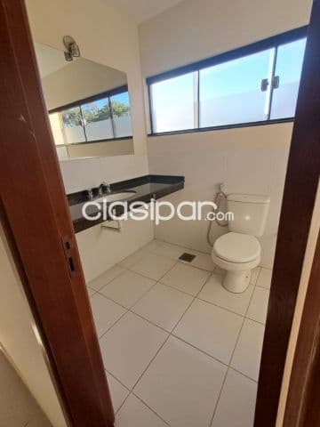 Duplex en Luque zona conmebol cod 6941