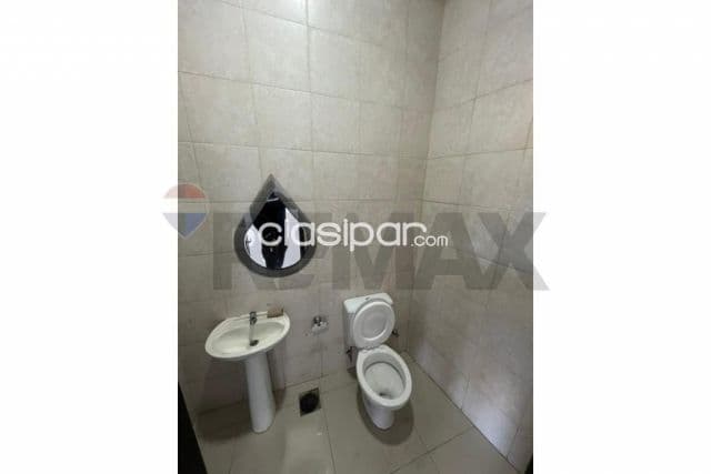 Local comercial en alquiler estratégica ubicación, foto 1