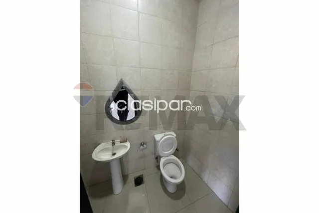 Local comercial en alquiler estratégica ubicación, foto 2