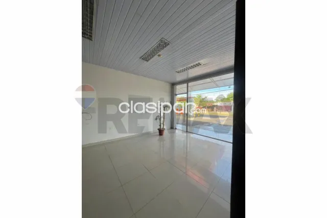 Local comercial en alquiler estratégica ubicación, foto 3