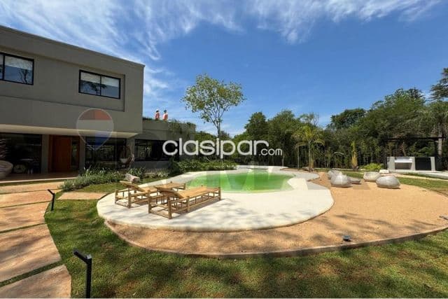 Amplia residencia en San Bernardino