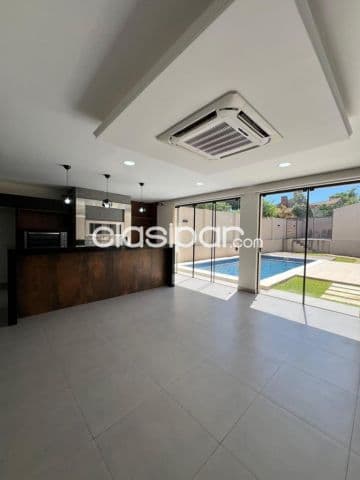 Bella casa Amob y Equip, ,3 suites, Bo Ycau Satí