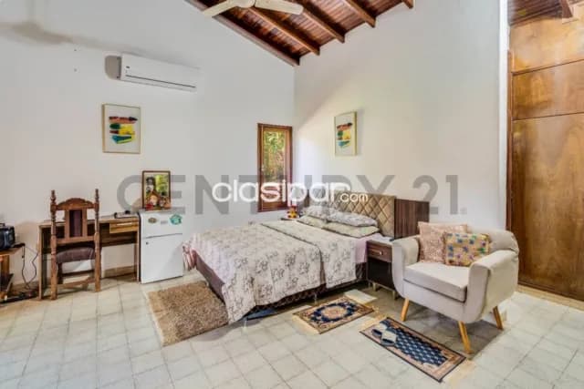 hermosa casa en la ciudad de Luque — foto 3