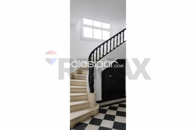 En venta Residencia de Estilo Colonial en Asuncion — foto 2