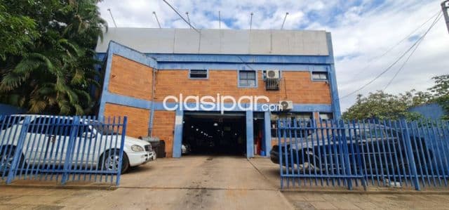 Predio con amplio tinglado cerrado en villa aurelia