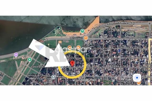 Propiedad en venta en pleno centro de Encarnación — foto 4