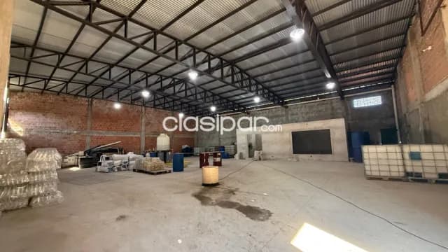 🏭 alquilo amplio tinglado en esquina en Luque – cod. 6991, foto 3