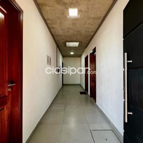 Inversión rentable. Edificio de 12 departamentos en venta - mra — foto 1