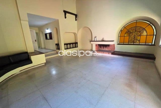 Casa Formidable de 509 m2 en el Barrio Las Mercedes - CLHO8361355 — foto 1