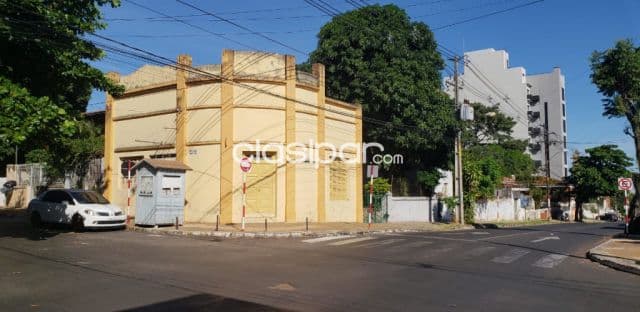 En venta terreno en esquina en Barrio Jara - Asunción