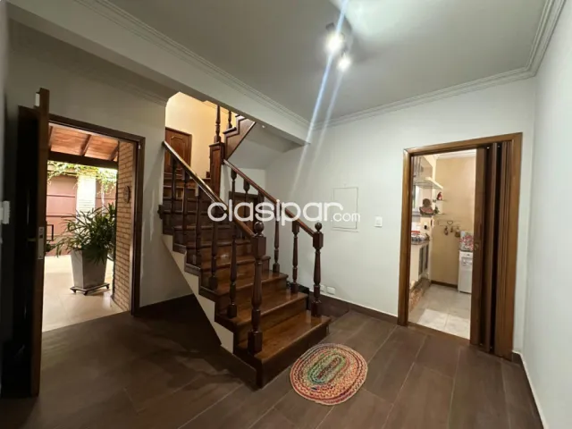 🏡✨ ¡oportunidad única en barrio Jara! Amplia residencia con piscina + departamento indepe — foto 2