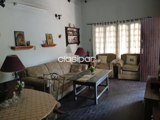 Casa con terreno de 443 m² — Campo Grande, Luque — foto 4