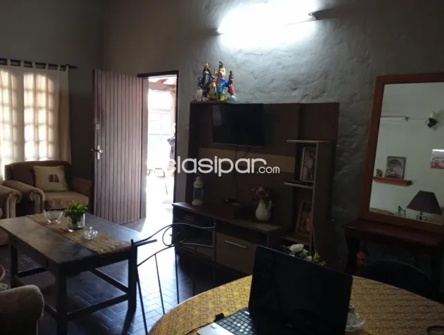 Casa con terreno de 443 m² — Campo Grande, Luque — foto 5