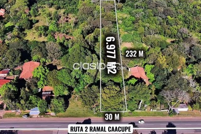 Ubicado sobre la Ruta Mariscal Estigarribia, en el consolidado Barrio Cerro Real, este ter