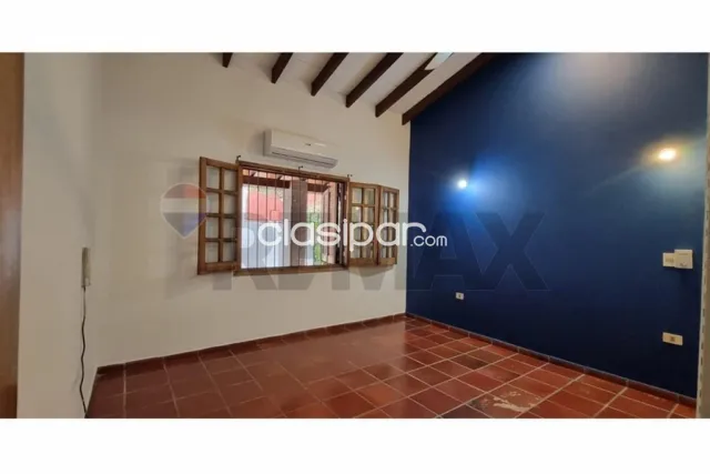 Casa familiar en venta en Lambaré, foto 3