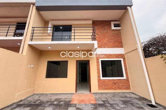 Duplex Zona Laurelty Luque